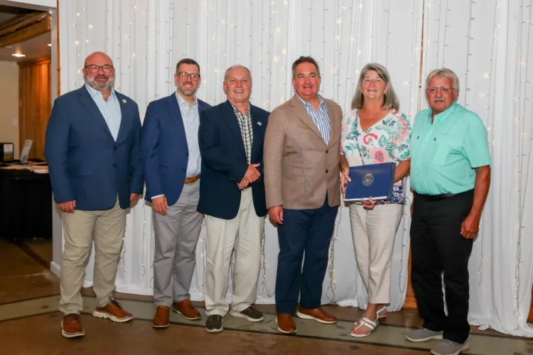 Farmer-Neighbor Dinner celebrates agriculture, community